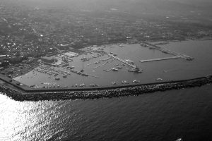 Porto di Riposto, lavori con “risparmio”. Imprenditori e pubblici ufficiali in manette