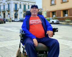 Giarre, odissea al Parco giardino di Macchia per un 61enne disabile